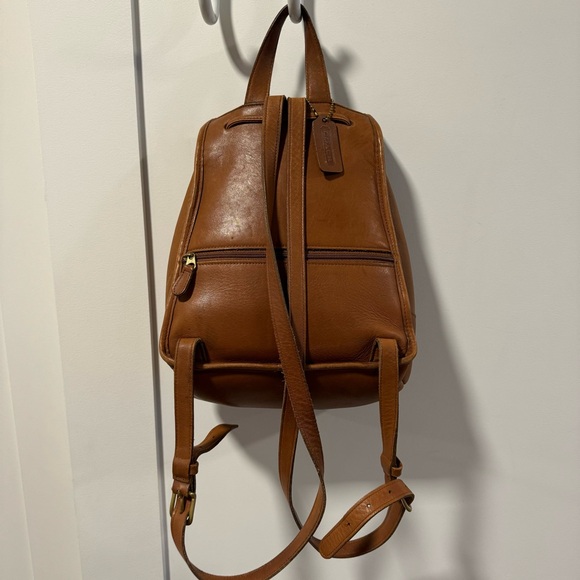Vintage 90s Coach leather backpack - Picture 4 of 12